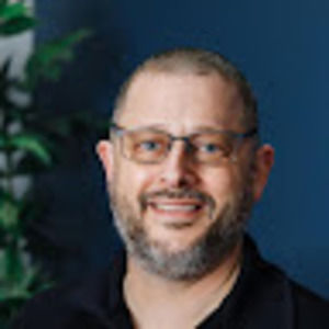 Meet your Posher, Dr. thomas